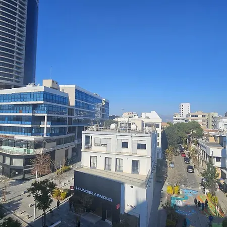 Center Gem Apartment *