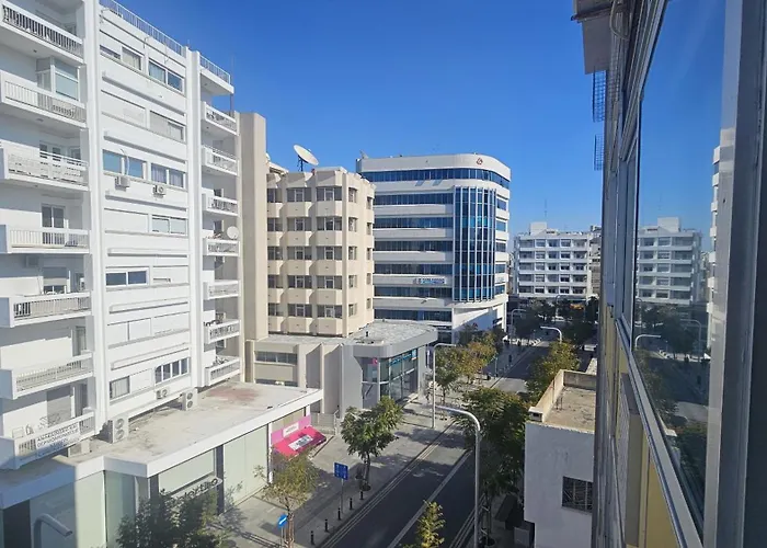 Center Gem Apartment