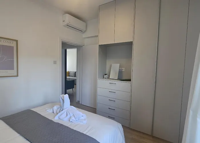 Center Gem Apartment *