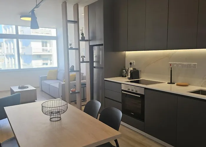 Center Gem Apartment Nicosia